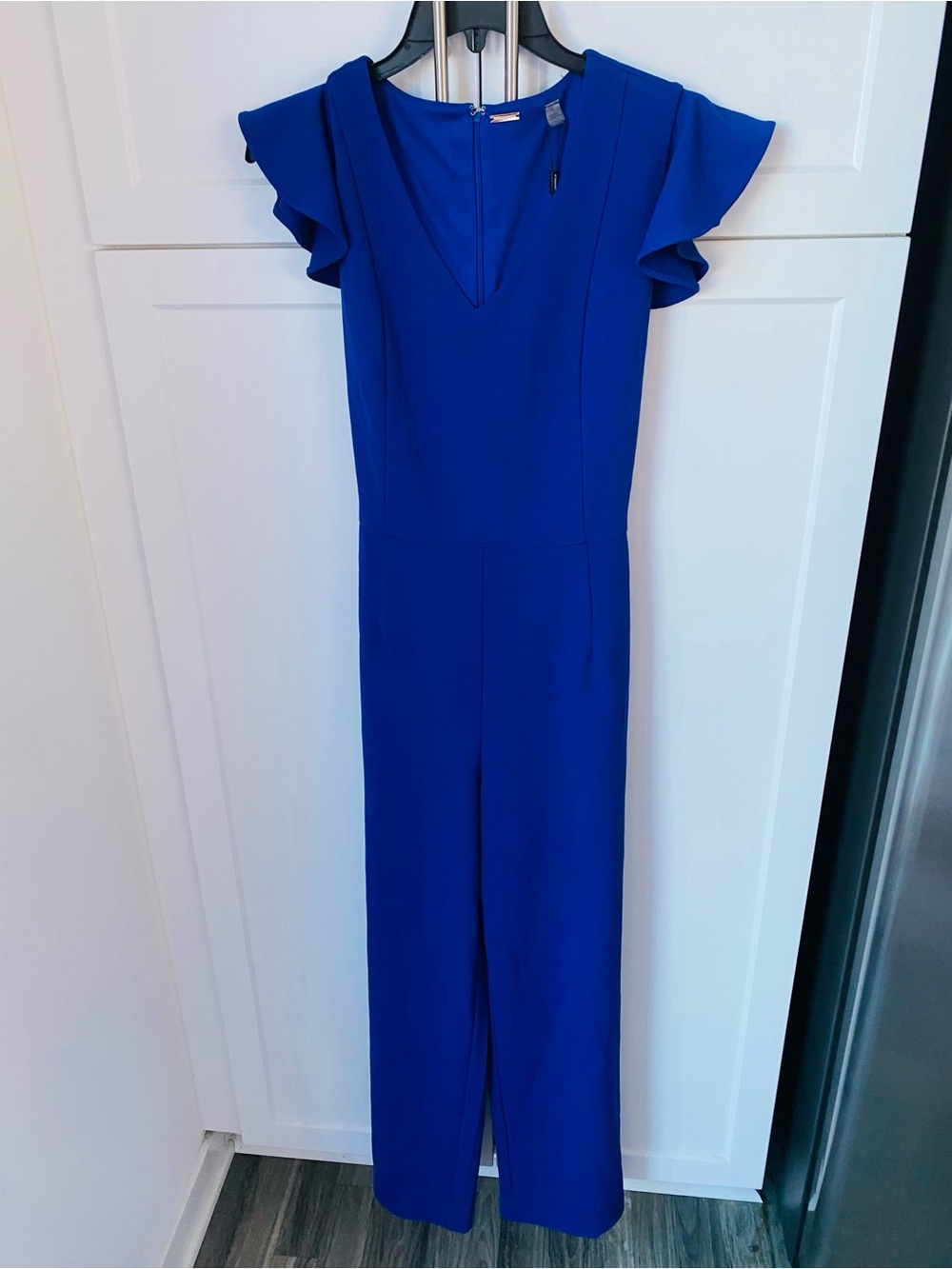 T.Tahari women’s size 10 royal blue jumpsuit belted new with tag